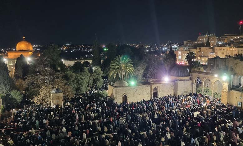 180000 Palestinians Pray at Al-Aqsa Mosque on Laylat al-Qadr Despite Israeli Restrictions