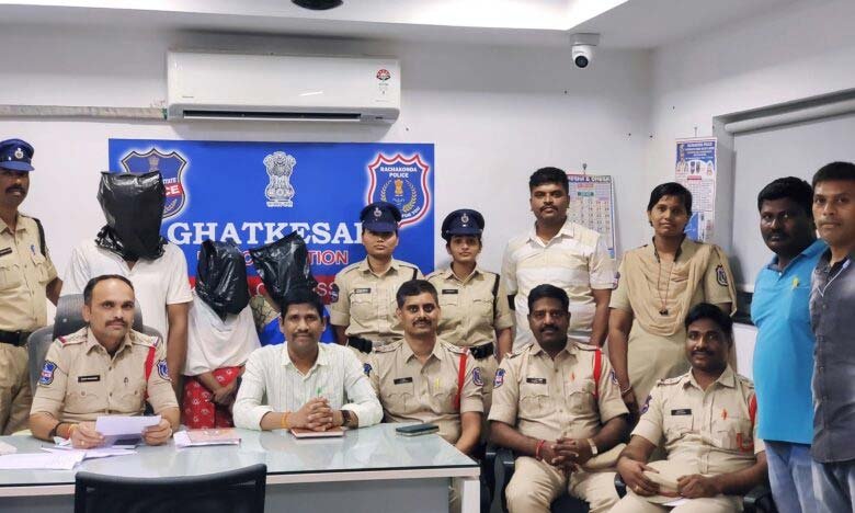 Daughter Kills Father with Help of Mother and Lover in Hyderabad Watched Movie After Murder