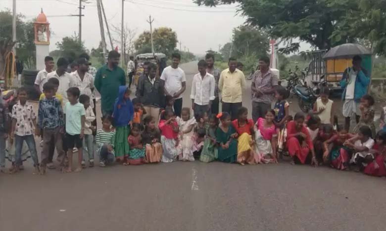 Sangareddy Students Protest to Stop Transfer of Their Teacher