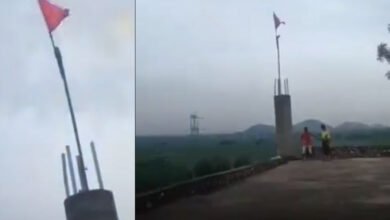 Tension in Haryana Extremists Try to Hoist Saffron Flag on Eidgah Minaret Muslims Protest