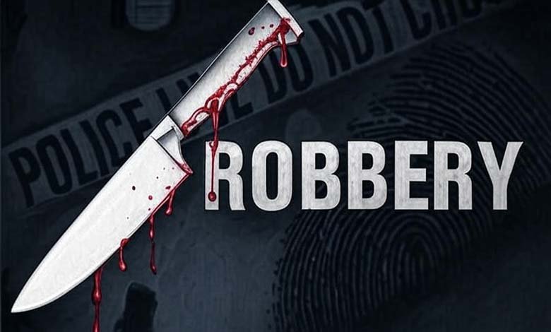 40 Lakh Robbery at Knife-Point in Hyderabads Talab Katta