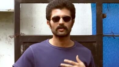 Actor Vijay Deverakonda Appears Before SIT in Online Betting Apps Case