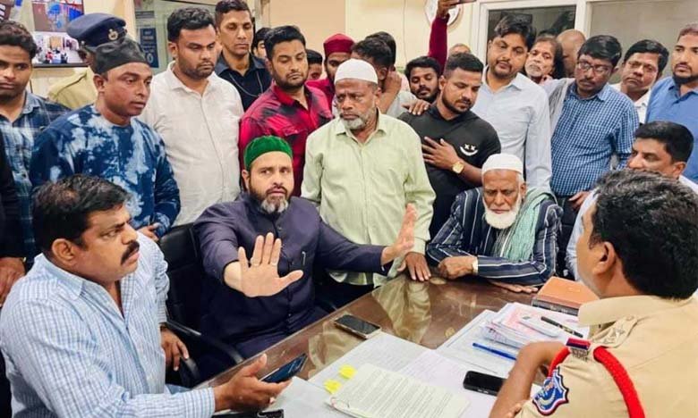 Hyderabads 400-Year-Old Qutb Shahi Graveyard Demolished in Nagole Locals and AIMIM Leaders Protest Strongly