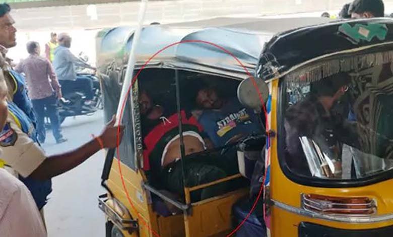 Two Young Men Found Dead in Auto at Hyderabad Old City