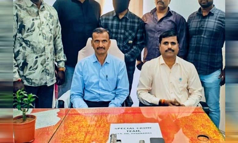 Trader Arrested Near Charminar Country-Made Pistol Seized by Hyderabad Police