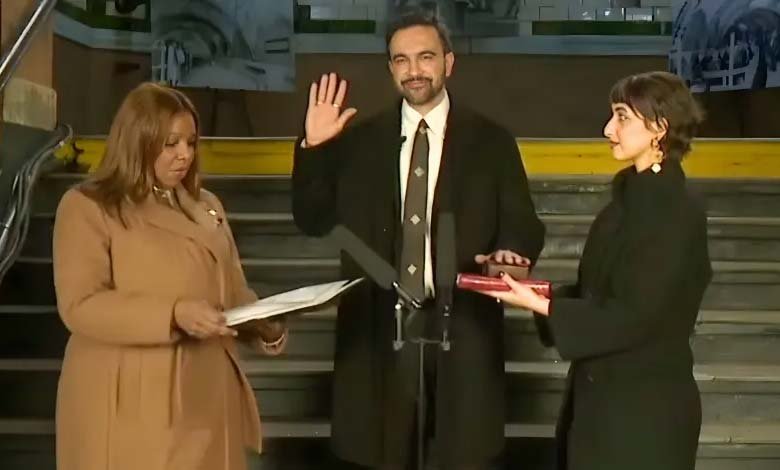 Zohran Mamdani Creates History Becomes New Yorks First Muslim Mayor After Taking Oath on the Quran