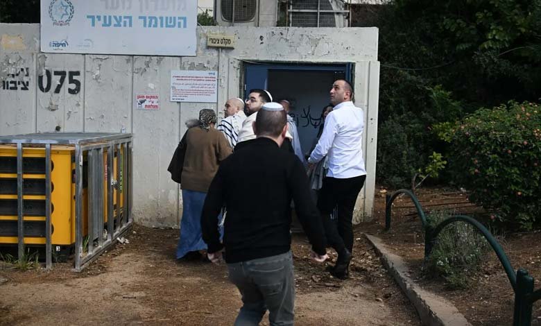 Iran Fires 30 Missiles at Israel After US-Israeli Airstrikes Launches Fatah Khyber Operation