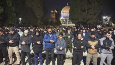 Thousands Offer First Taraweeh Prayers at Al-Aqsa Mosque Despite Israeli Restrictions