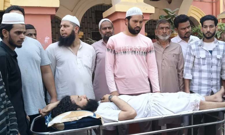 Imam Attacked with Cricket Bat and Sticks in Muzaffarnagar Condition Critical