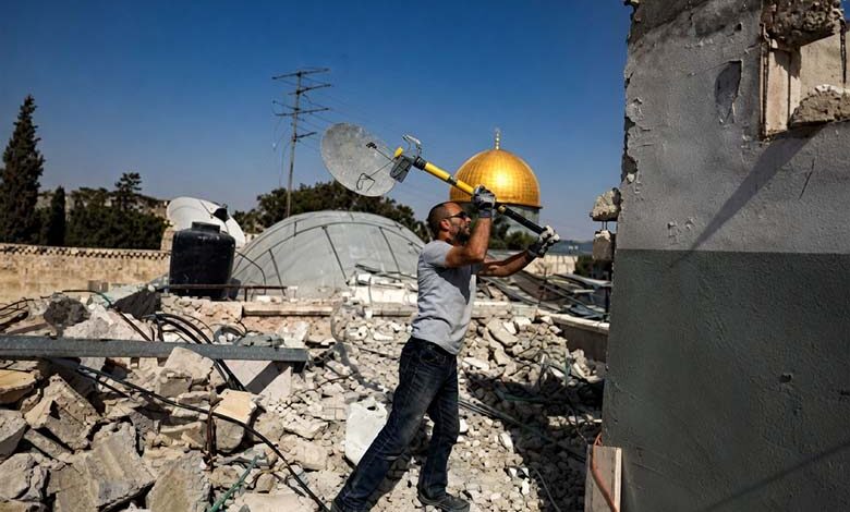Palestinian Resident Forced to Demolish His Own Home in East Jerusalem