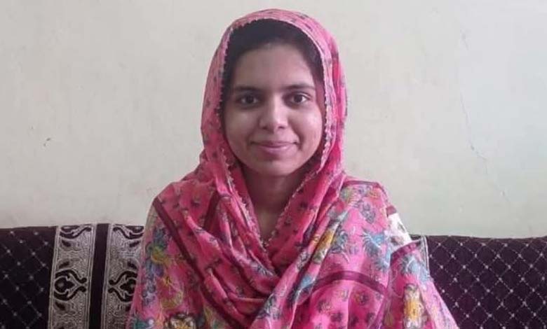 Adiba Anam Inspiring Journey of Maharashtras First Muslim Woman IAS Officer